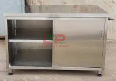 TỦ CỬA LÙA CÓ KỆ GIỮA INOX