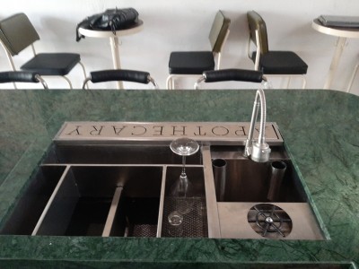 Quầy Pha Chế Inox Có Bồn Rửa – Giải Pháp Tiện Lợi Cho Quán Cà Phê, Trà Sữa, Nhà Hàng