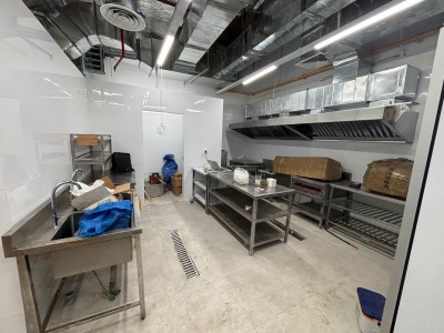 Lắp đặt hệ thống hút khói bếp cho nhà hàng, khách sạn – Giải pháp tối ưu cho không gian bếp chuyên nghiệp